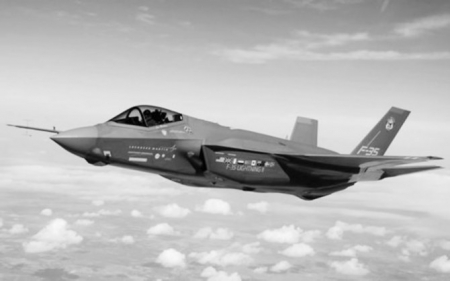 　　F-35隐形战机在2020年之前不具备完全作战能力。<br>