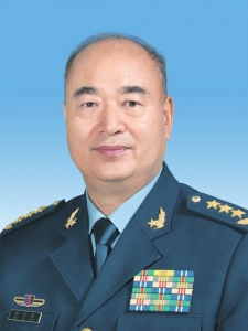 　　中华人民共和国中央军事委员会副主席　　许其亮<br>